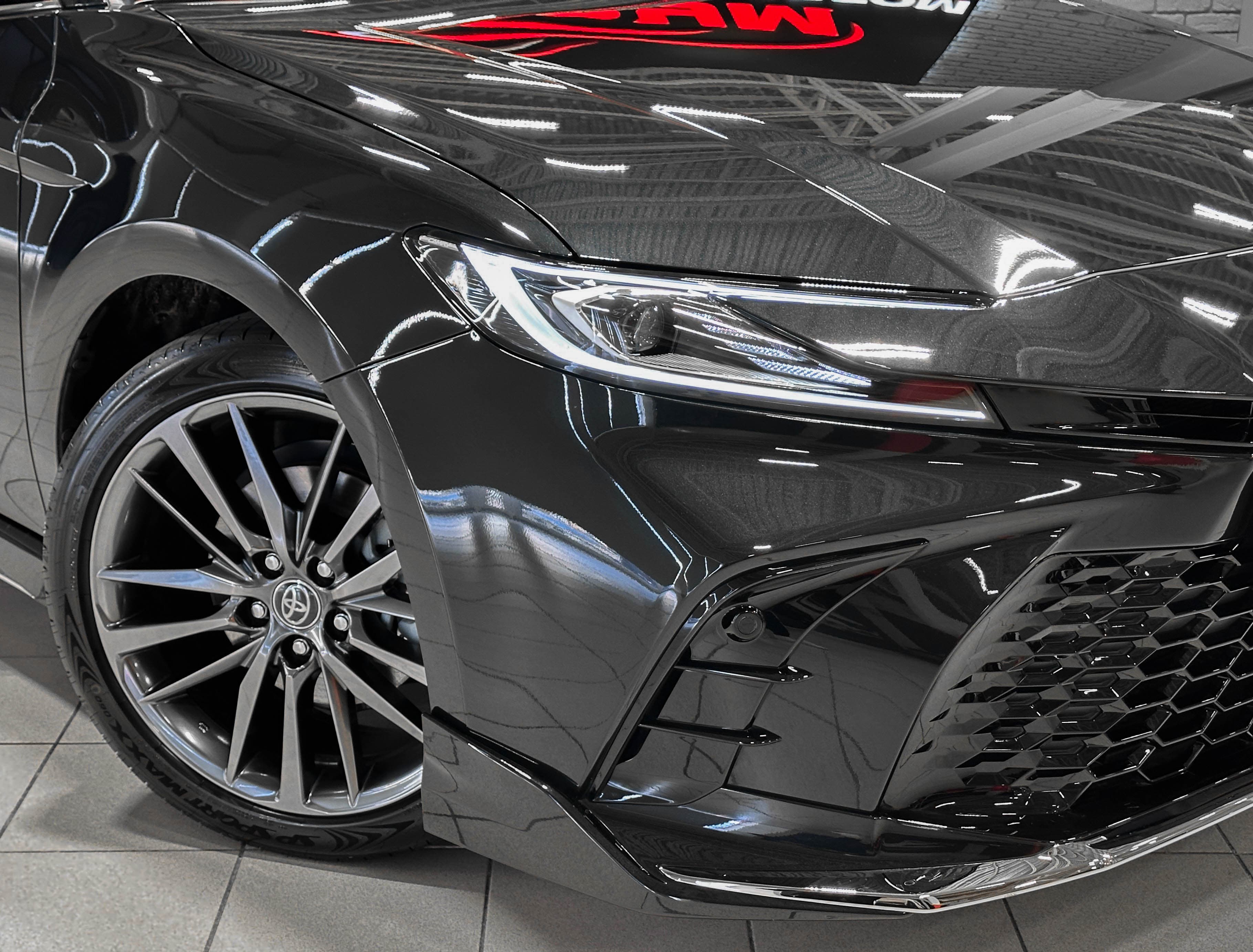 Toyota Camry - 5